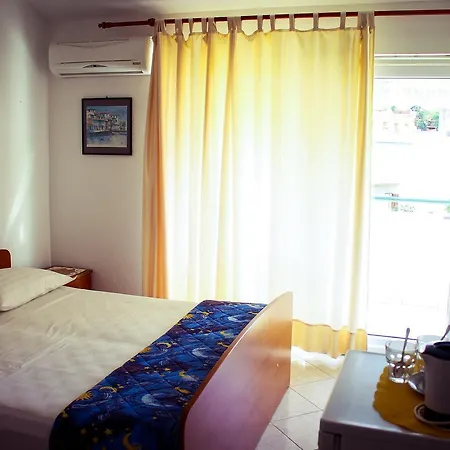Double 11894a Podgora (Split-Dalmatia)